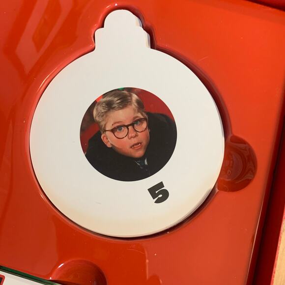 A Christmas Story The Board Game Warner Bros. Neca Reel Games COMPLETE LIKE NEW - Picture 11 of 13